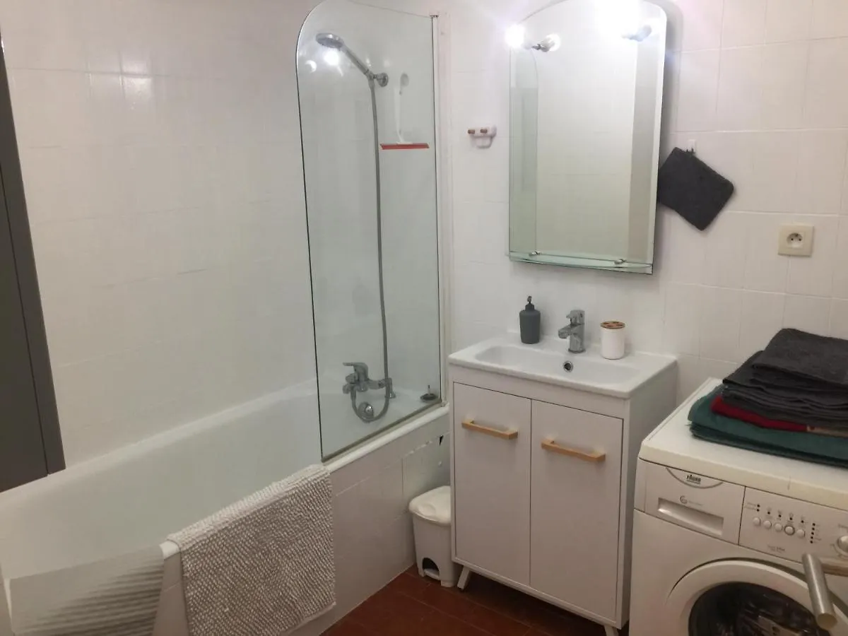 Апартаменты Studio 30M2 With Pool, Parking And A Garden Антиб